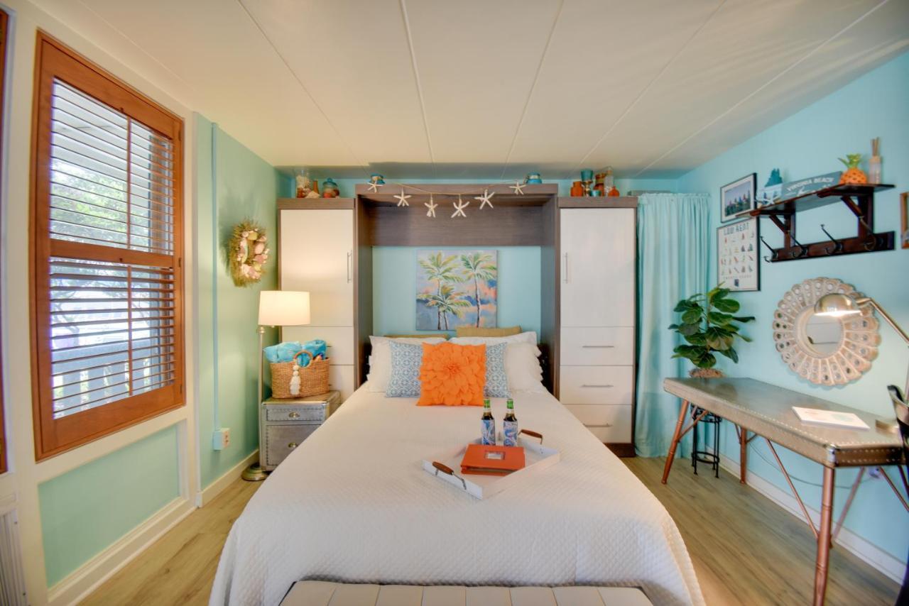 Chic Virginia Beach Retreat - Pool, Steps To Beach Extérieur photo